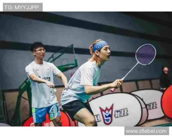 上海羽毛球队团结协作展现实力大满贯赛事点评与分析 上海羽毛球队团结协作展现实力大满贯赛事点评与分析