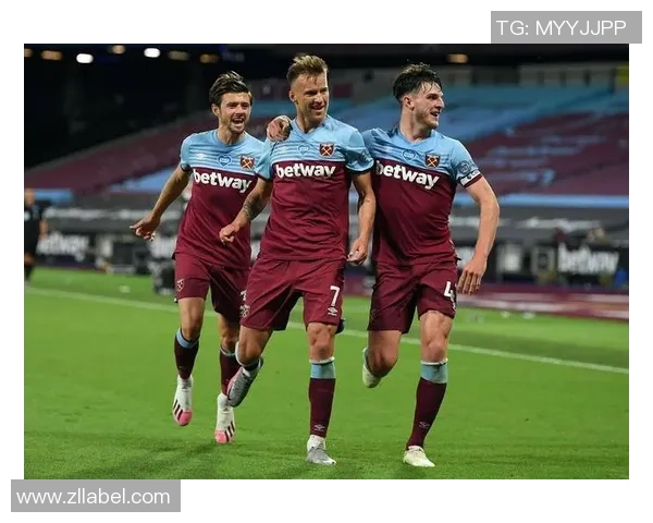 波姐足球带你领略世界足球魅力与精彩赛事背后的故事与分析